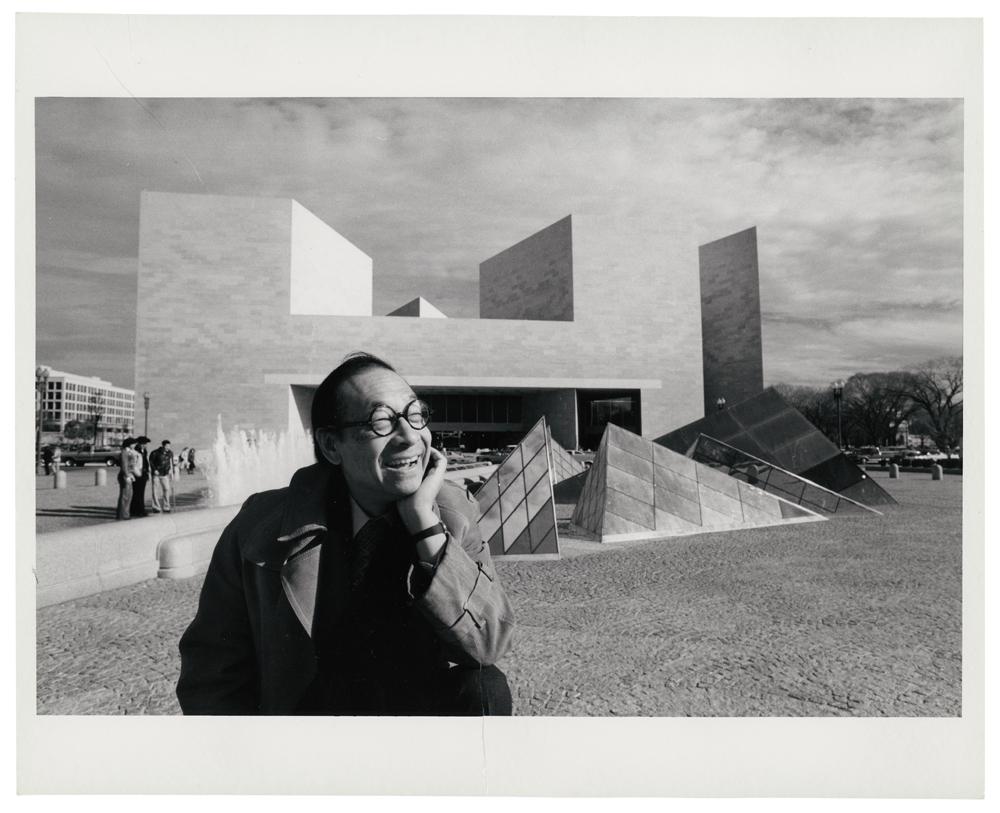 Chinese-American architect I.M. Pei posing in front of a building in 1978.