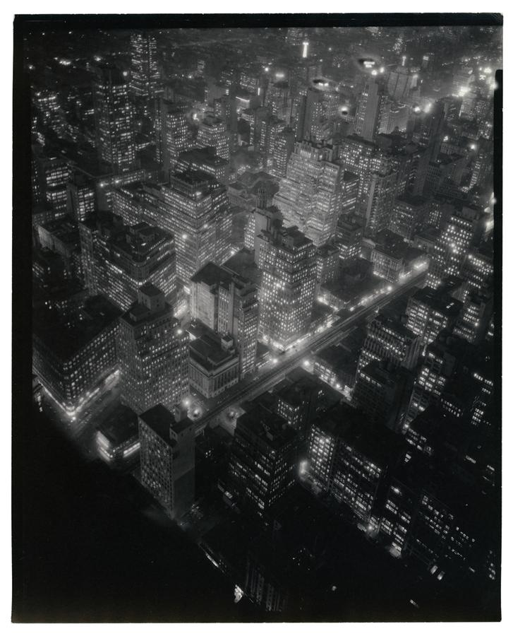 Night view of New York City in 1932.